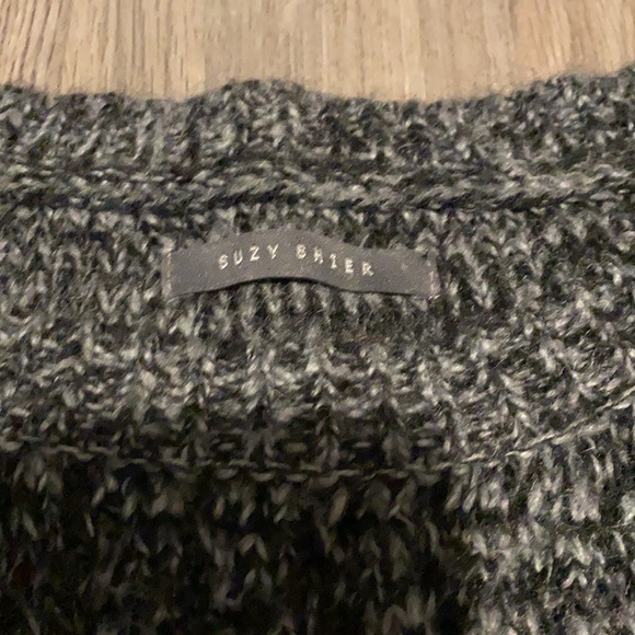 Knit sweater - Picture 2 of 4
